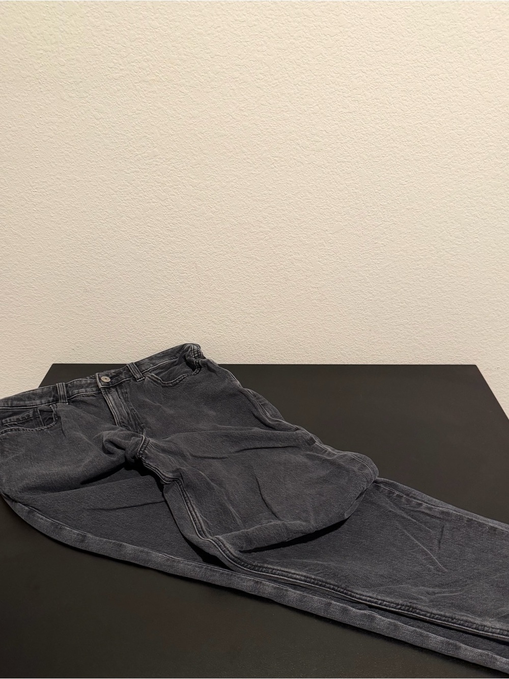 American Eagle Women’s Gray Wash Jeans Size 8 Regular